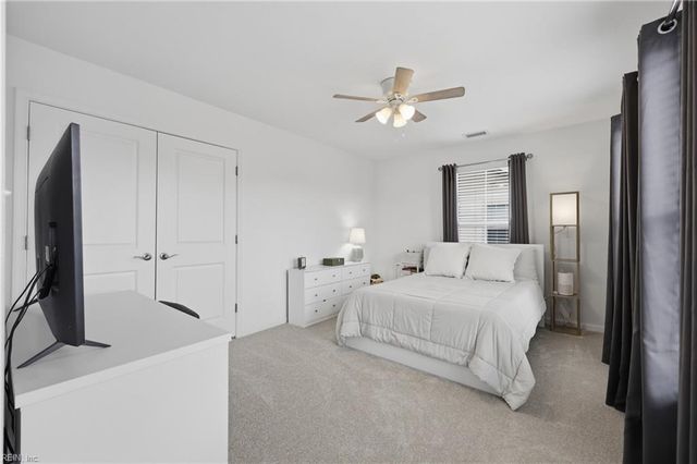 508 Esterview LN, Chesapeake, VA 23322