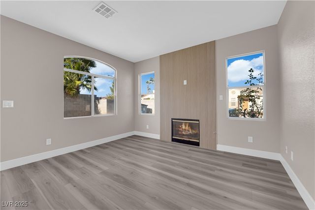 999 Country Skies Avenue, Las Vegas, NV 89123