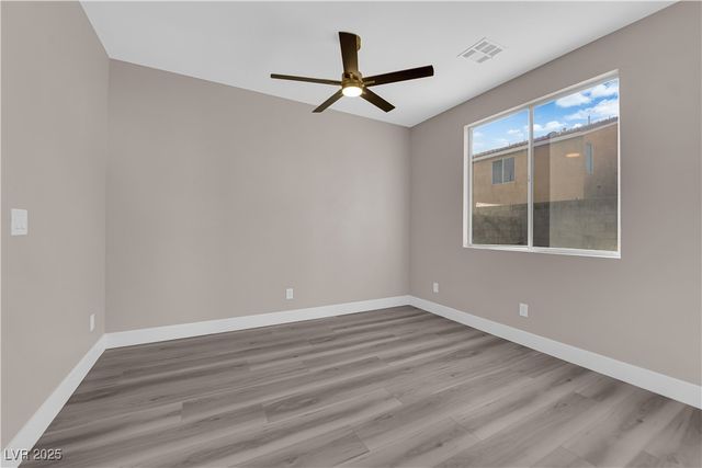 999 Country Skies Avenue, Las Vegas, NV 89123