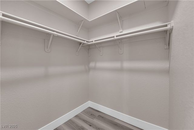 999 Country Skies Avenue, Las Vegas, NV 89123