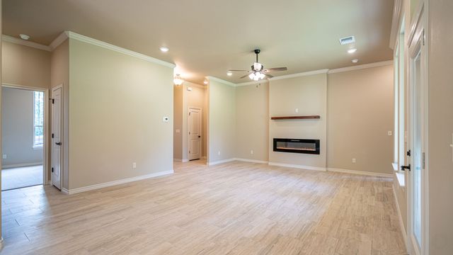 2714 Austin Drive, Granbury, TX 76048
