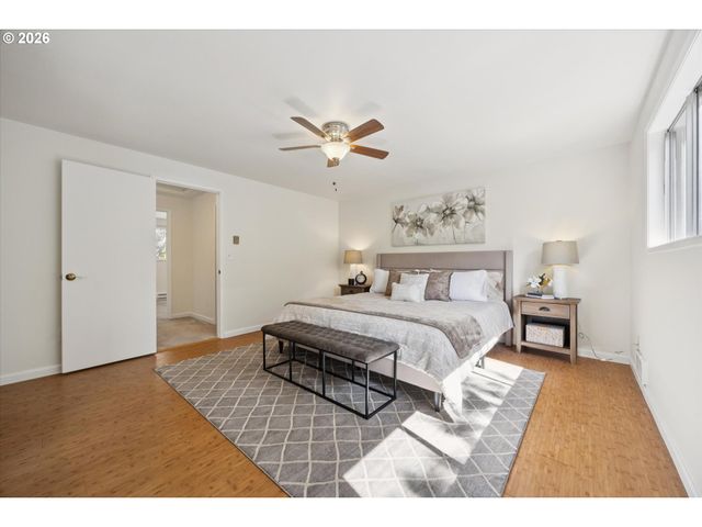 11370 Sw BLAKENEY St, Beaverton, OR 97008