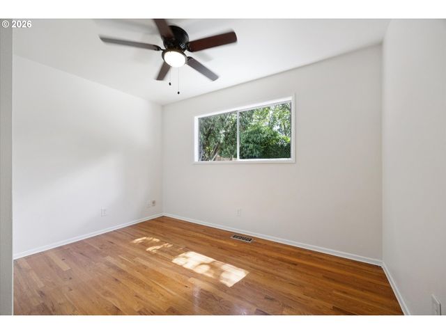 11370 Sw BLAKENEY St, Beaverton, OR 97008