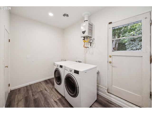 11370 Sw BLAKENEY St, Beaverton, OR 97008