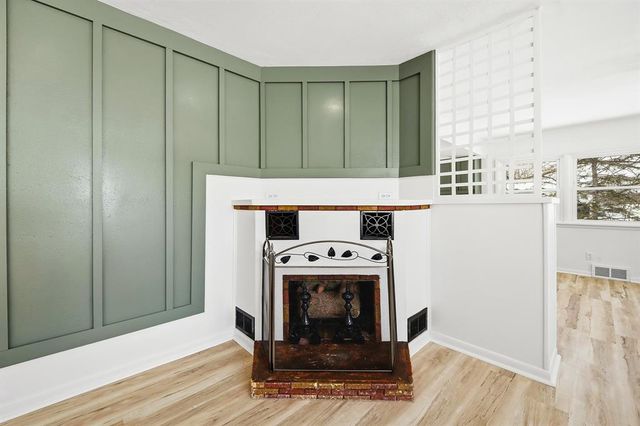 827 Truax Boulevard, Eau Claire, WI 54703