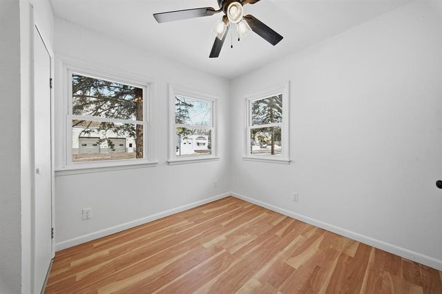 827 Truax Boulevard, Eau Claire, WI 54703