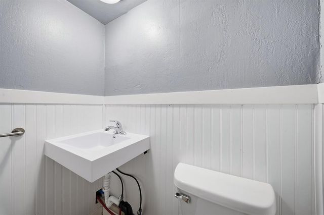 827 Truax Boulevard, Eau Claire, WI 54703