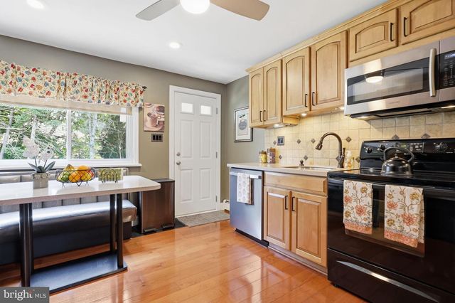 1913 SANFORD ST, Philadelphia, PA 19116