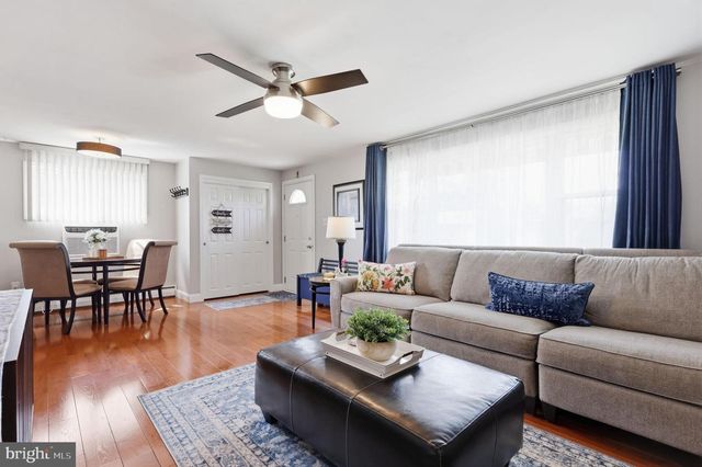 1913 SANFORD ST, Philadelphia, PA 19116