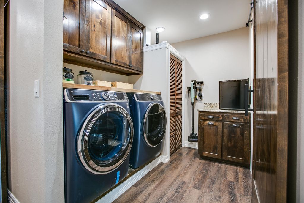 Image 21 of property listing at 601 Bristow Road, San Angelo, TX 76905