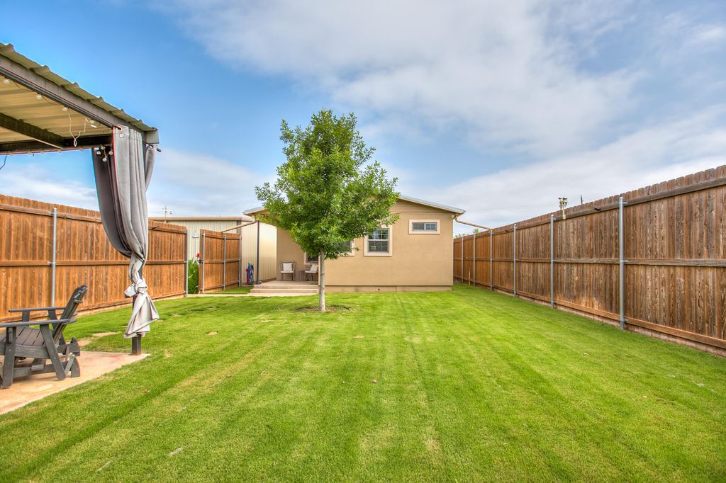 Image 28 of property listing at 601 Bristow Road, San Angelo, TX 76905