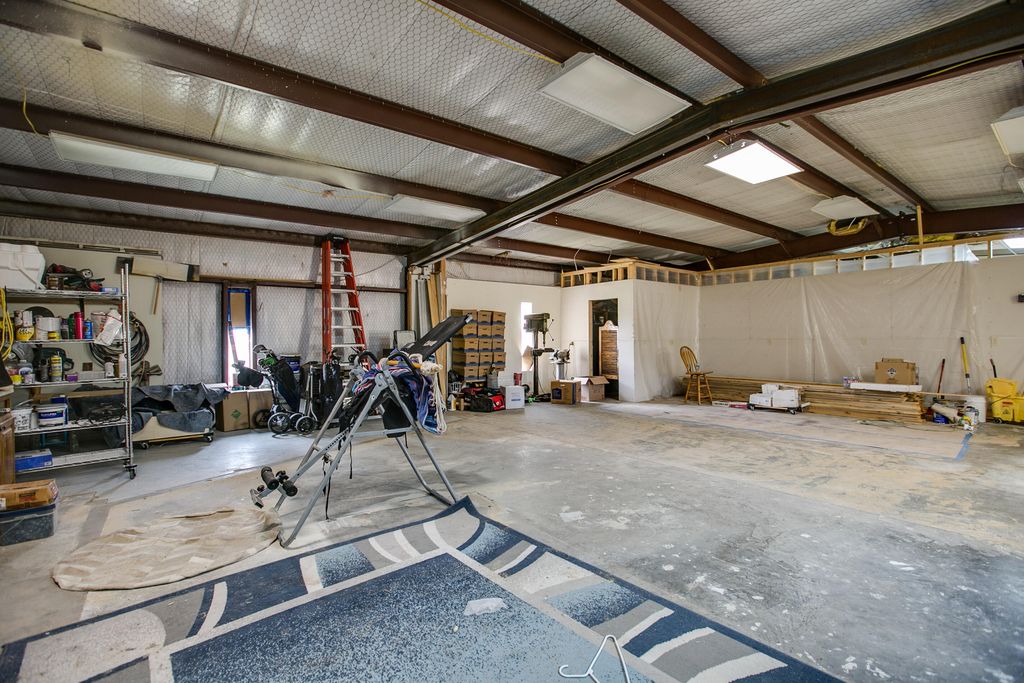 Image 50 of property listing at 601 Bristow Road, San Angelo, TX 76905