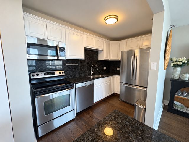 440 N Wabash Avenue 4710, Chicago, IL 60611