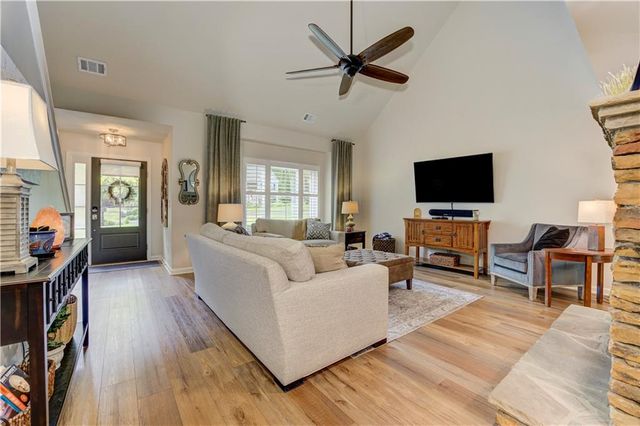 5425 Harris Creek Drive, Cumming, GA 30040