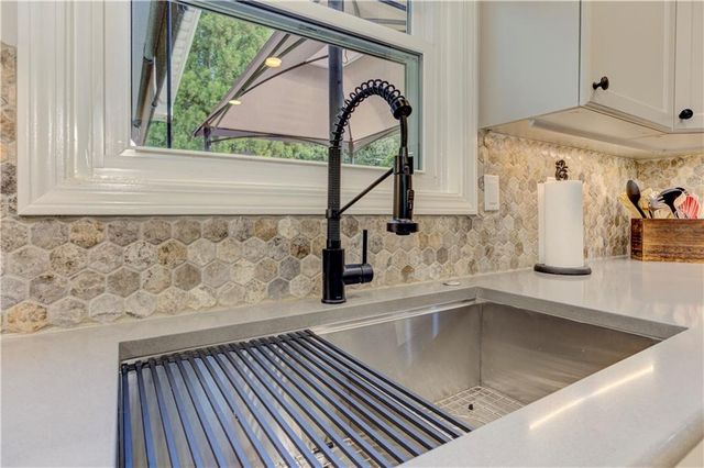 5425 Harris Creek Drive, Cumming, GA 30040