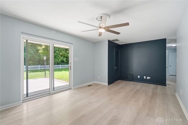 5544 Waterloo Road, Washington Twp, OH 45459