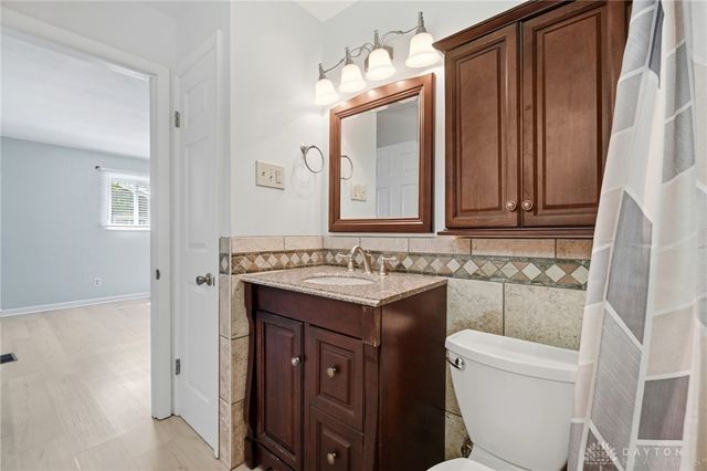 5544 Waterloo Road, Washington Twp, OH 45459