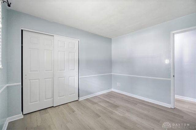 5544 Waterloo Road, Washington Twp, OH 45459