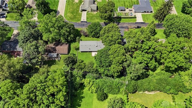 5544 Waterloo Road, Washington Twp, OH 45459