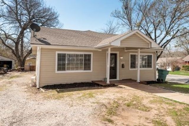 930 W Freeman Street, Sherman, TX 75092