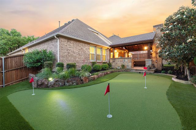613 Fortinbras Drive, Mckinney, TX 75071