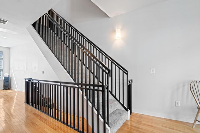 995 S Wall Street, Columbus, OH 43206