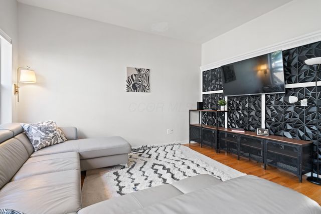 995 S Wall Street, Columbus, OH 43206