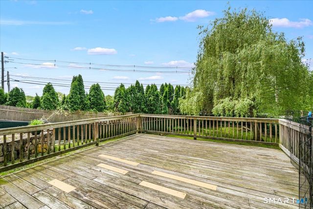 4 Candlewood Birches, Brookfield, CT 06804