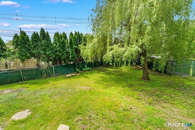 4 Candlewood Birches, Brookfield, CT 06804