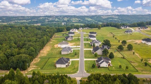 13 Avrey Lane, Greenbrier, AR 72058