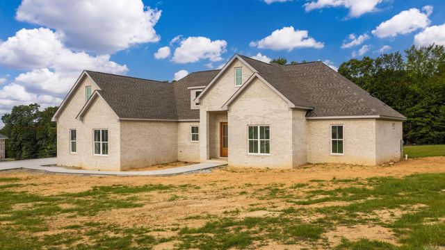13 Avrey Lane, Greenbrier, AR 72058