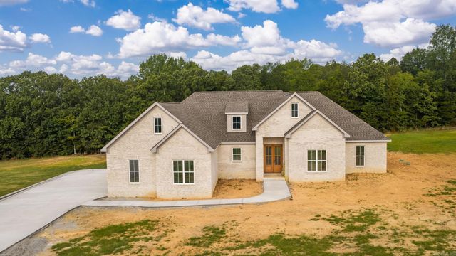 13 Avrey Lane, Greenbrier, AR 72058