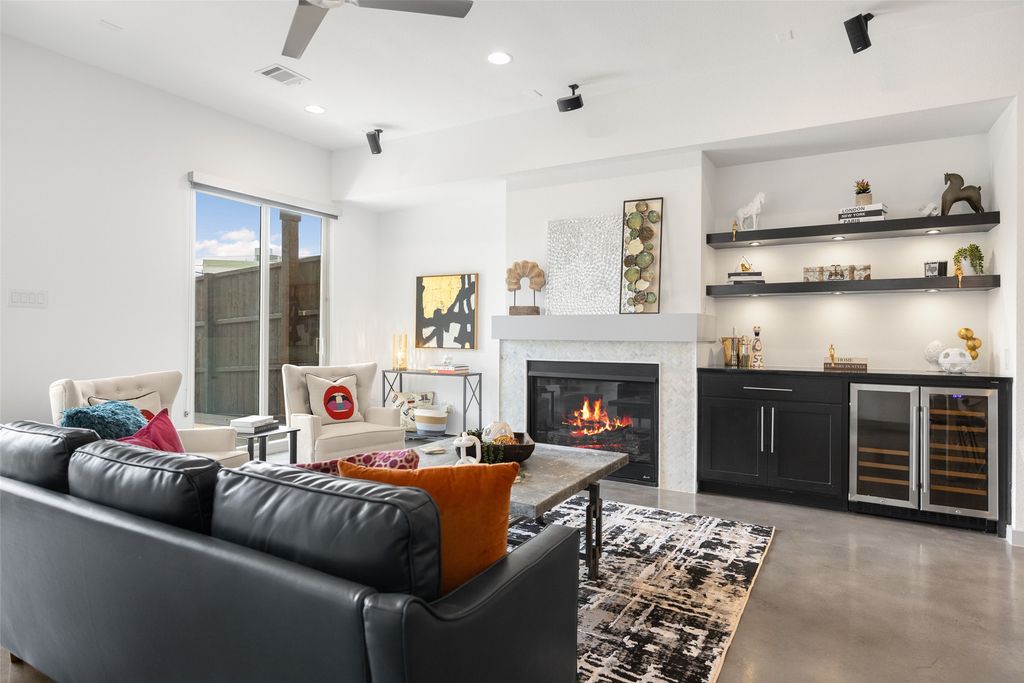 1814 Euclid Avenue, Dallas, TX 75206