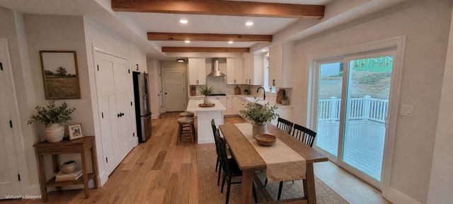 1 Kinsman Way, Foxboro, MA 02035