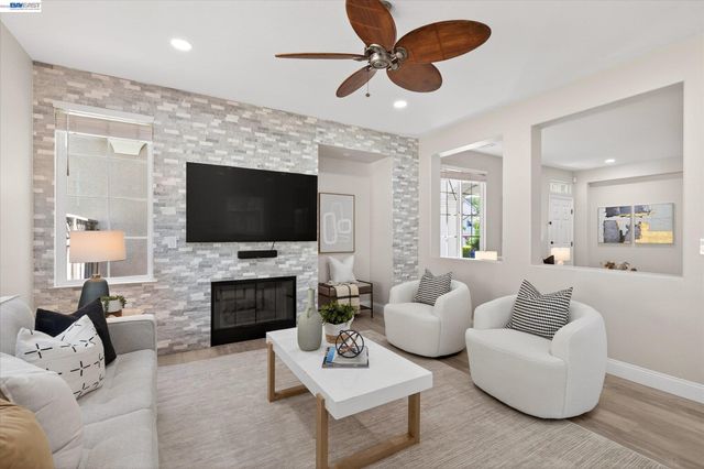 4019 Chanterelle Pl, Dublin, CA 94568