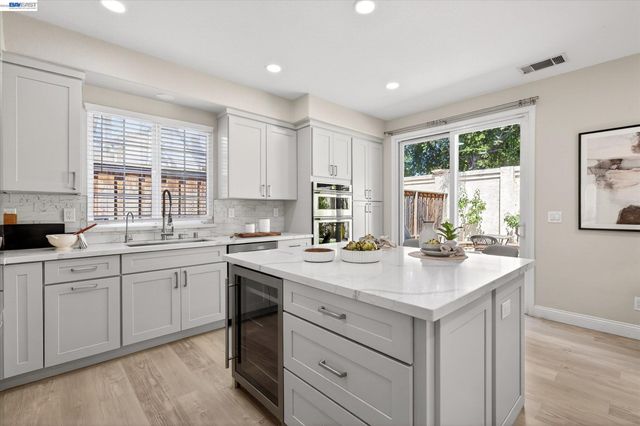 4019 Chanterelle Pl, Dublin, CA 94568