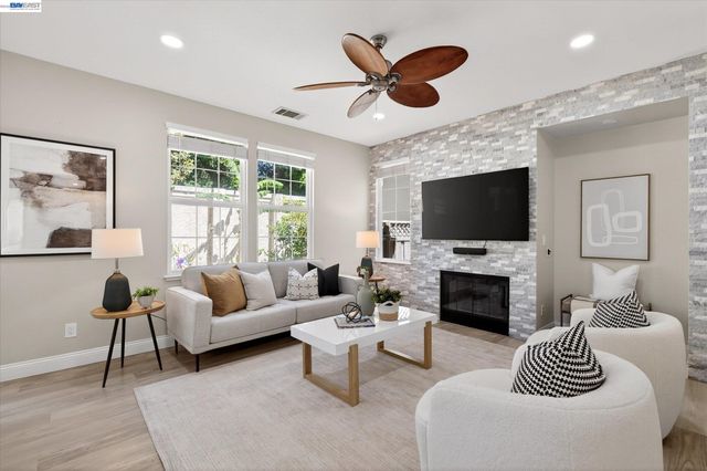4019 Chanterelle Pl, Dublin, CA 94568