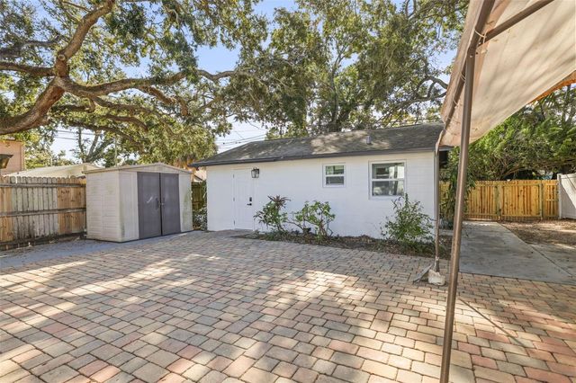 1520 20TH AVENUE N, St Petersburg, FL 33704