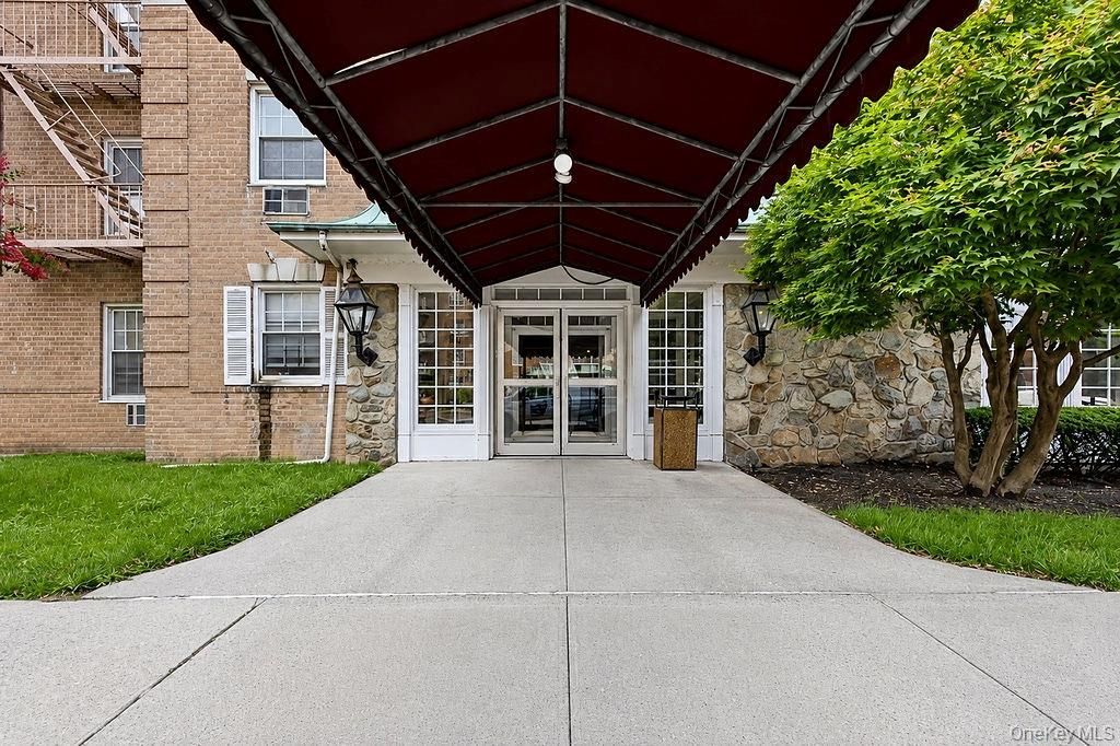 84-29 153rd Avenue 5A, Howard Beach, NY 11414