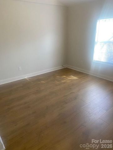 3109 Ridge Avenue, Charlotte, NC 28208