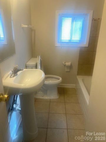 3109 Ridge Avenue, Charlotte, NC 28208