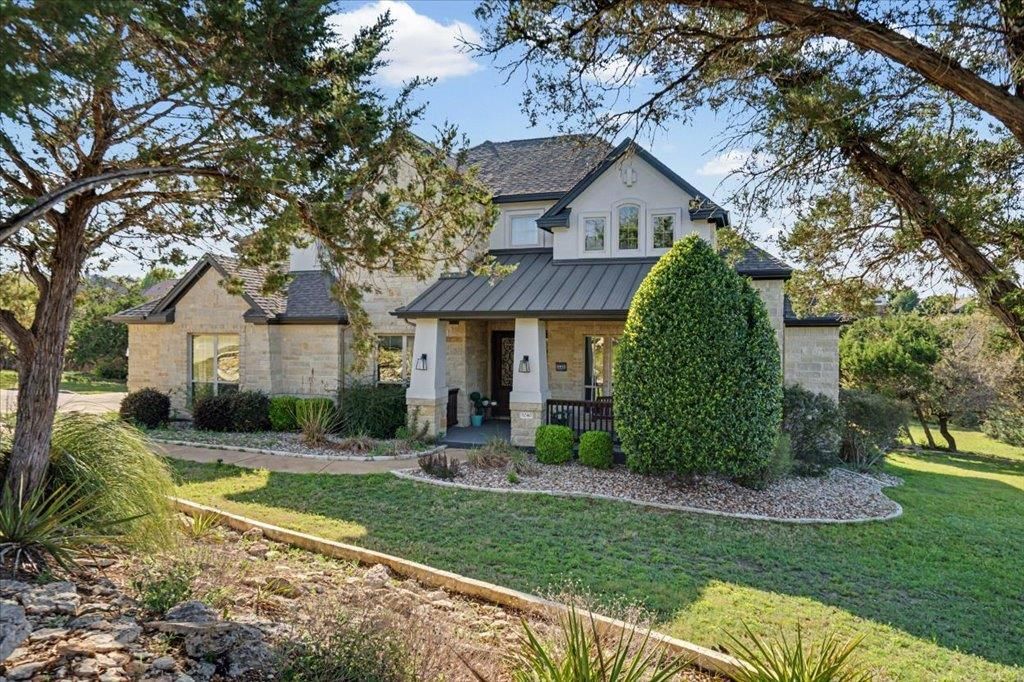 5240 Diamante DR, Spicewood, TX 78669