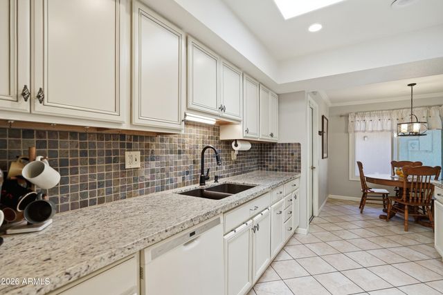 12550 W PARKWOOD Drive, Sun City West, AZ 85375