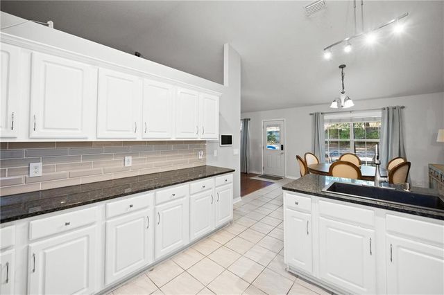 27820 Bay Branch Drive, Daphne, AL 36526