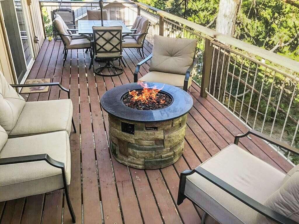 Image 21 of property listing at 52854 Balsam Drive, Oakhurst, CA 93644