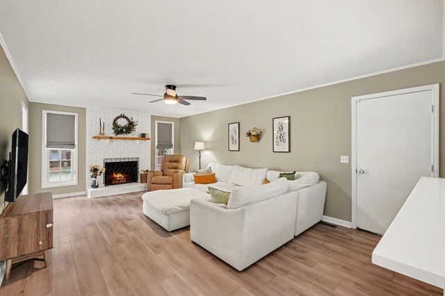 1918 Redbud Ct, Franklin, TN 37064