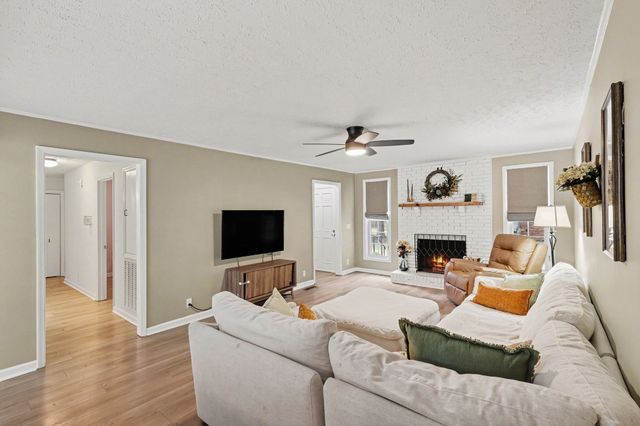 1918 Redbud Ct, Franklin, TN 37064