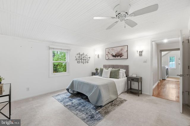 7002 LEE PARK CT, Falls Church, VA 22042