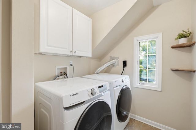7002 LEE PARK CT, Falls Church, VA 22042