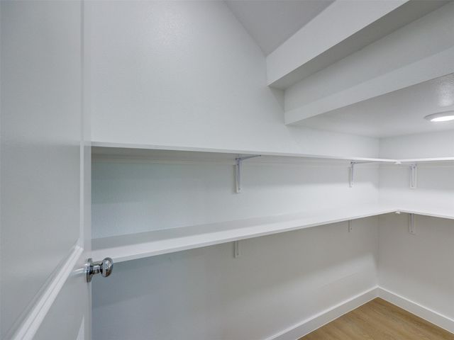 230 Brown St B, Elgin, TX 78621